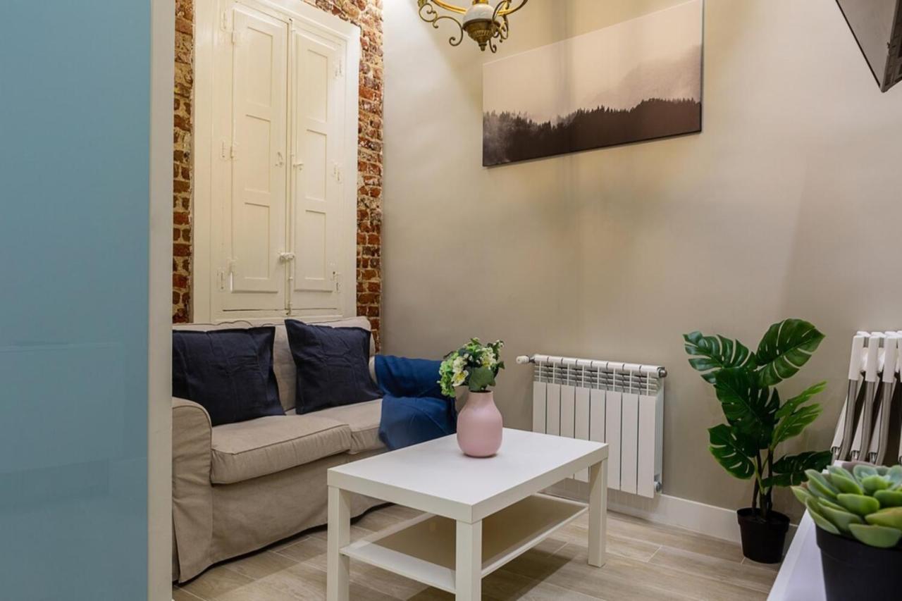 Cosy 2 Bedroom Apartment In Chamberi Madrid Eksteriør billede